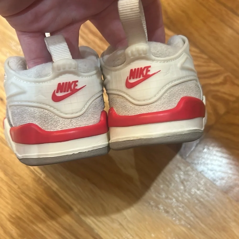 Jordan toddler sneakers